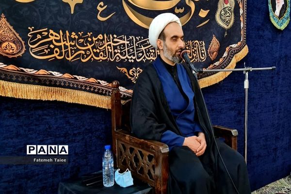 برگزاری  برنامه ویژه شهادت امام علی (ع) و شب قدر در ناحیه ۲ اهواز