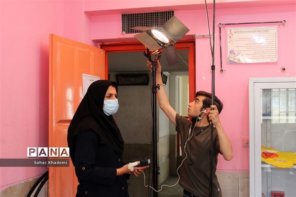 پشت صحنه فیلم کوتاه «میهمانی لاله»