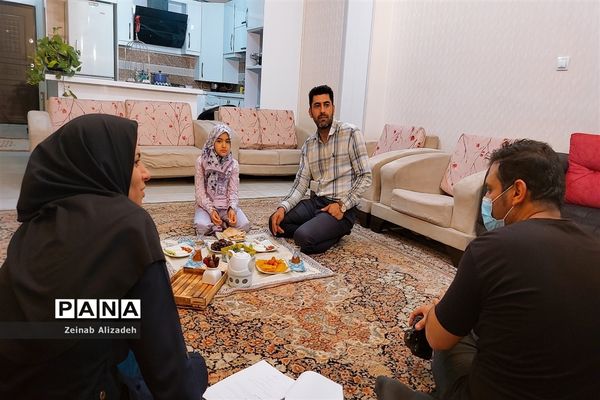 پشت صحنه فیلم کوتاه «میهمانی لاله»