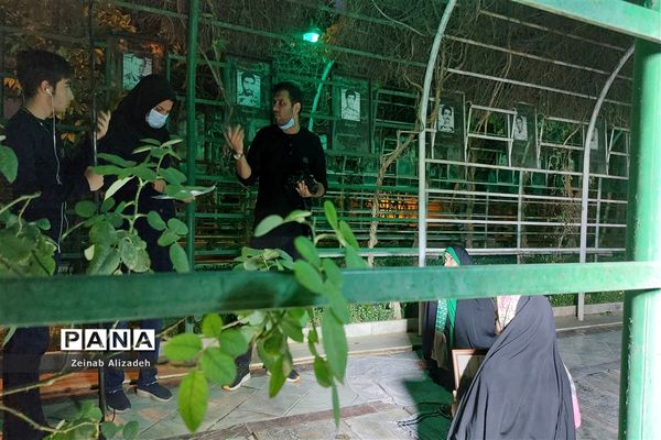 پشت صحنه فیلم کوتاه «میهمانی لاله»