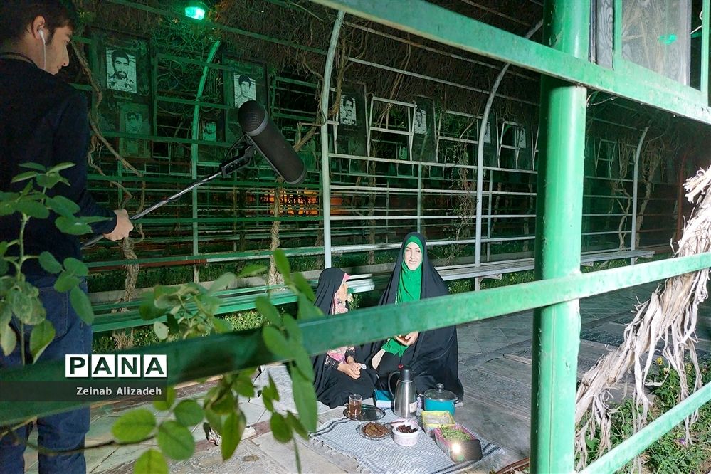 پشت صحنه فیلم کوتاه «میهمانی لاله»