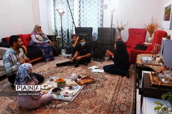 پشت صحنه فیلم کوتاه «میهمانی لاله»