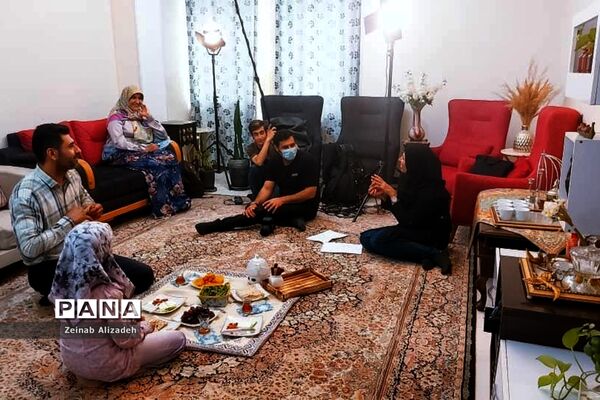 پشت صحنه فیلم کوتاه «میهمانی لاله»
