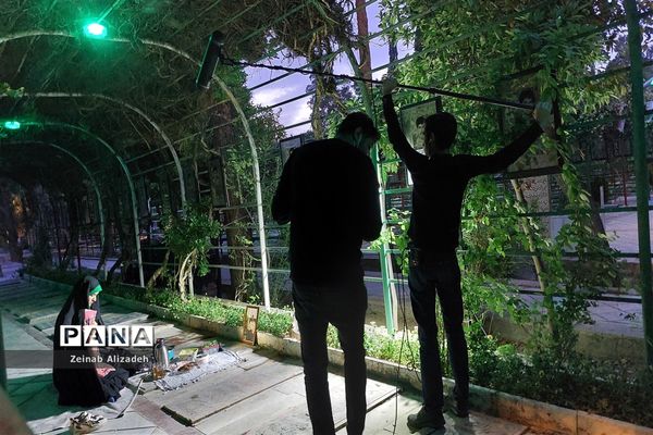 پشت صحنه فیلم کوتاه «میهمانی لاله»