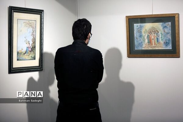 افتتاح نمایشگاه نگارگران