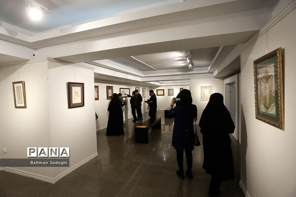 افتتاح نمایشگاه نگارگران