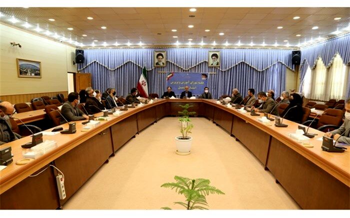 فرهنگ تکریم عمومی از معلمان در جامعه باید نهادینه شود