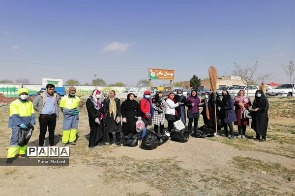 فعالیت‌های فعالان محیط زیست ملارد در هفته زمین