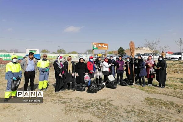 فعالیت‌های فعالان محیط زیست ملارد در هفته زمین