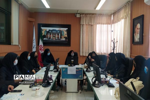 جلسه هم‌اندیشی فرماندهان واحدهای مقاومت پیشگام