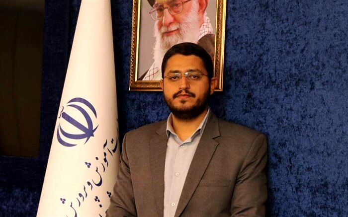 معلمان جوان و تحول خواه، شناسایی و به همکاری دعوت می شوند