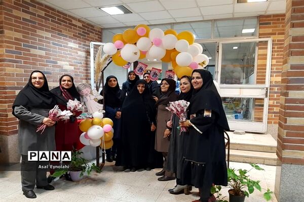 جشن تکلیف و افطاری دبستان شقایق شهریار