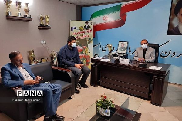 نشست هم‌اندیشی اداره ورزش و‌ جوانان با حوزه بسیج دانش‌آموزی در رودهن