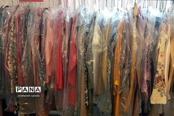 نمایشگاه دست‌سازه‌های هنری در دماوند