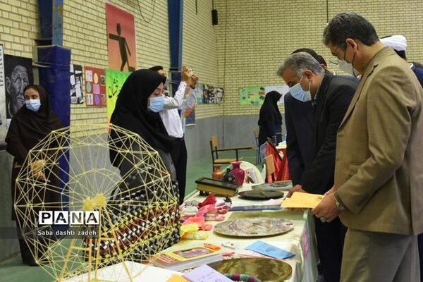 راه‌اندازی نمایشگاه هفته معرفی مشاغل در بوشهر