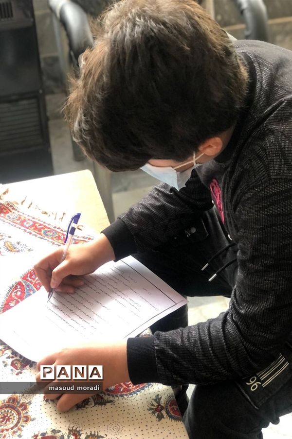 آزمون سراسری کتابخوانی دانایی و توانایی در گلوگاه