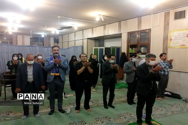 برپایی ضیافت افطاری ساده به میزبانی سازمان دانش‌آموزی  ناحیه سه شیراز