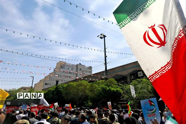 حضور پرشور مردم مشهد در راهپیمایی روز قدس