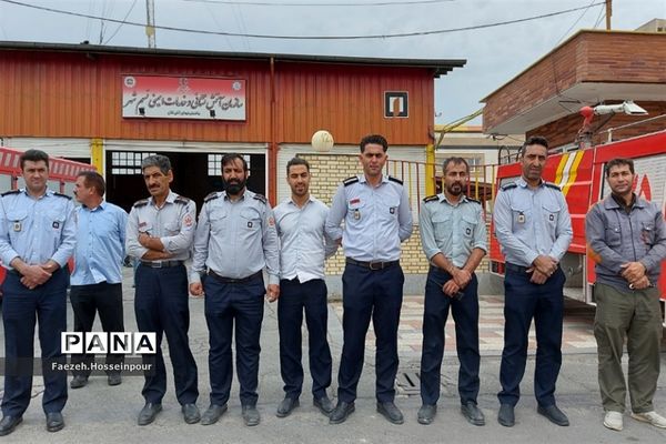 حضور پرشور نسل انقلابی مردم بهارستان‌دو در راهپیمایی روز قدس