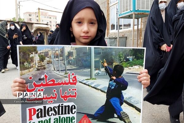 حضور پرشور نسل انقلابی مردم بهارستان‌دو در راهپیمایی روز قدس