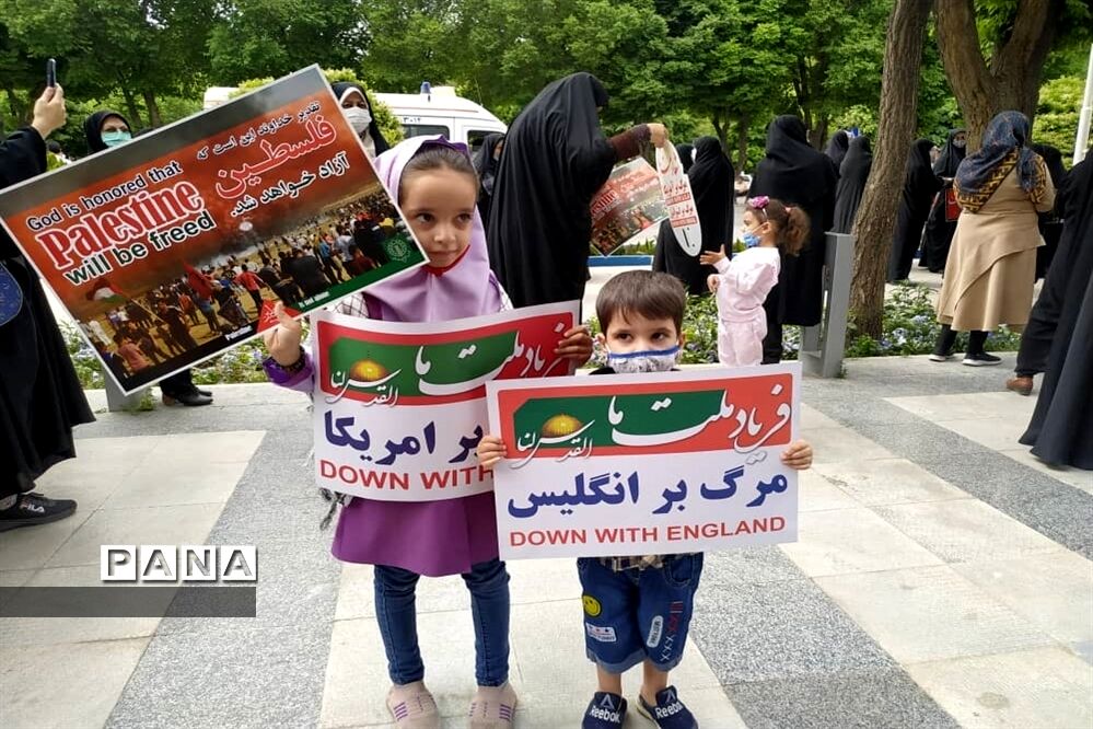 حضور دانش‌آموزان شاهین شهری در روز قدس