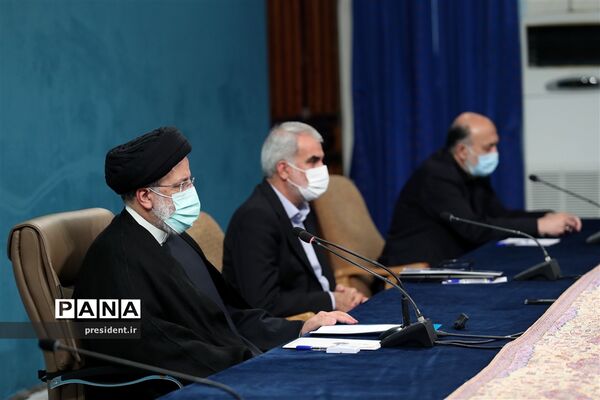 نشست هم‌اندیشی جمعی از فرهنگیان و فعالان حوزه تعلیم و تربیت کشور با رئیس جمهوری