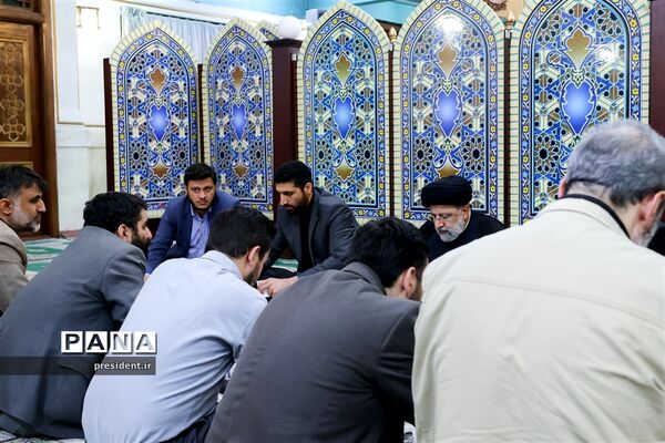 نشست هم‌اندیشی جمعی از فرهنگیان و فعالان حوزه تعلیم و تربیت کشور با رئیس جمهوری