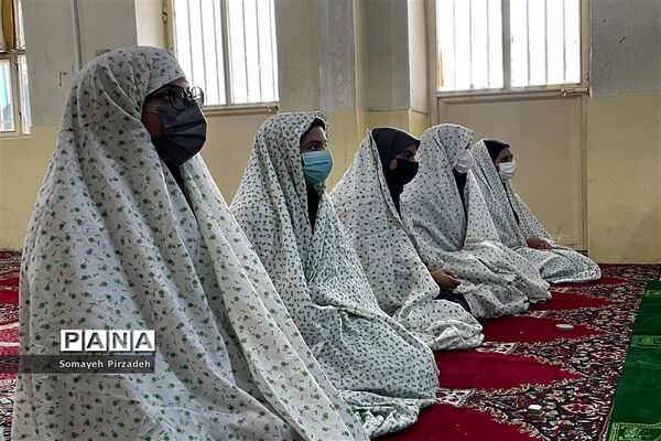 برگزاری نماز جماعت در مدارس ناحیه یک اهواز