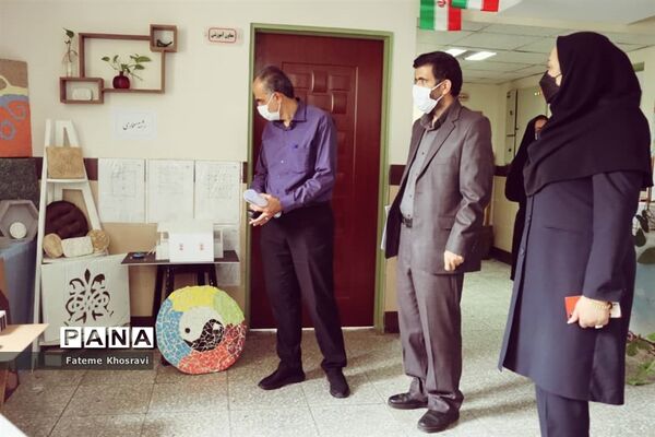 برگزاری نمایشگاه دستاوردهای هنرجویان هنرستان فنی و حرفه‌ای ایثار شهرری