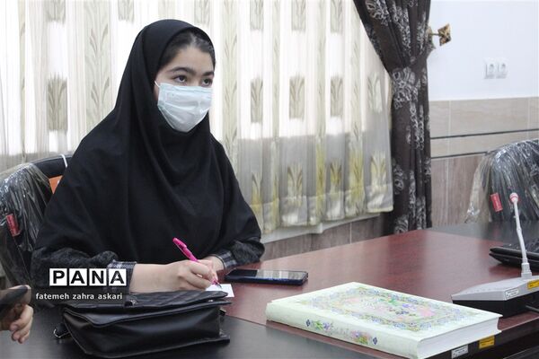 نشست دانش‌آموزی زیتون سرخ در شهرستان گلوگاه