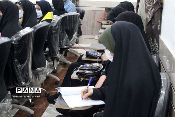 نشست دانش‌آموزی زیتون سرخ در شهرستان گلوگاه