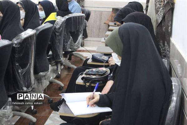 نشست دانش‌آموزی زیتون سرخ در شهرستان گلوگاه