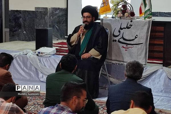 مراسم افطاری رفتگران و پاکبانان رودهن به همت بسیج و شهرداری