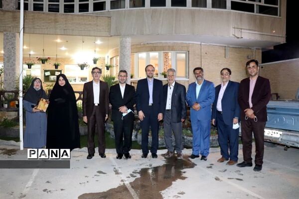 محفل انس باقرآن کریم در دارالقرآن دبیرستان نمونه دولتی زنده یاد حسینی