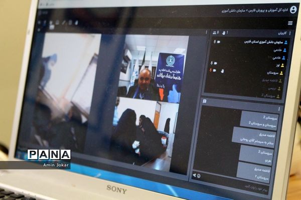 مرحله اول استانی مناظره دانش‌آموزی در استان فارس