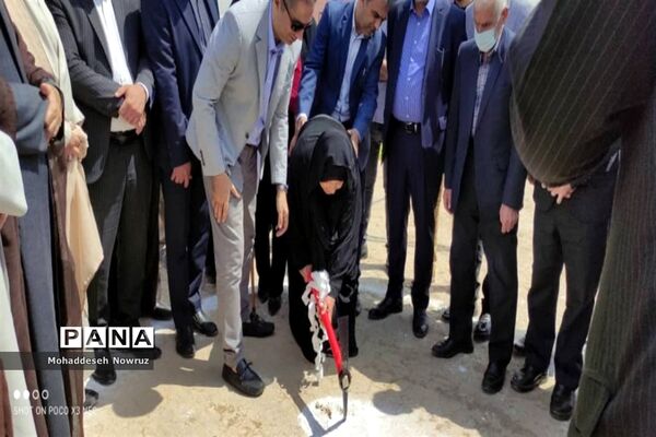 کلنگ‌زنی ساخت مدرسه جدید در نصیرشهر