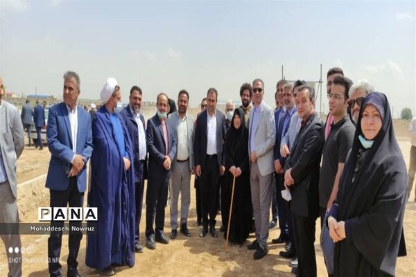 کلنگ‌زنی ساخت مدرسه جدید در نصیرشهر