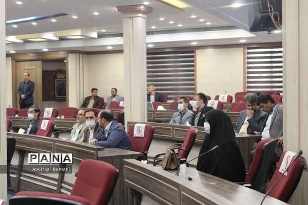 مراسم تجلیل از دانش‌آموزان مدال‌آور المپیادهای علمی کشور در قم-1