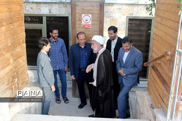 مراسم تجلیل از دانش‌آموزان مدال‌آور المپیادهای علمی کشور در قم-1
