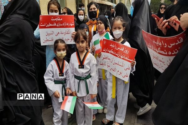 ندای مرگ بر اسرائیل در قرچک طنین‌انداز شد