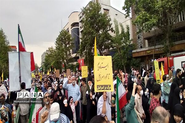 برگزاری با شکوه راهپیمایی روز قدس در تهران