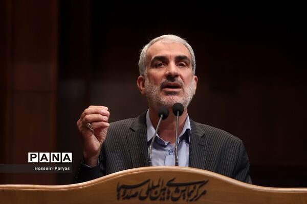 همایش ملی تکریم خیرین مدرسه‌ساز کشور