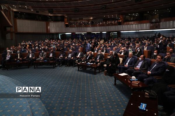 همایش ملی تکریم خیرین مدرسه‌ساز کشور