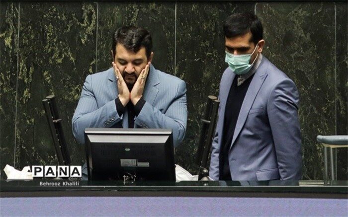 نمایندگان از پاسخ‌های وزیر کار قانع شدند