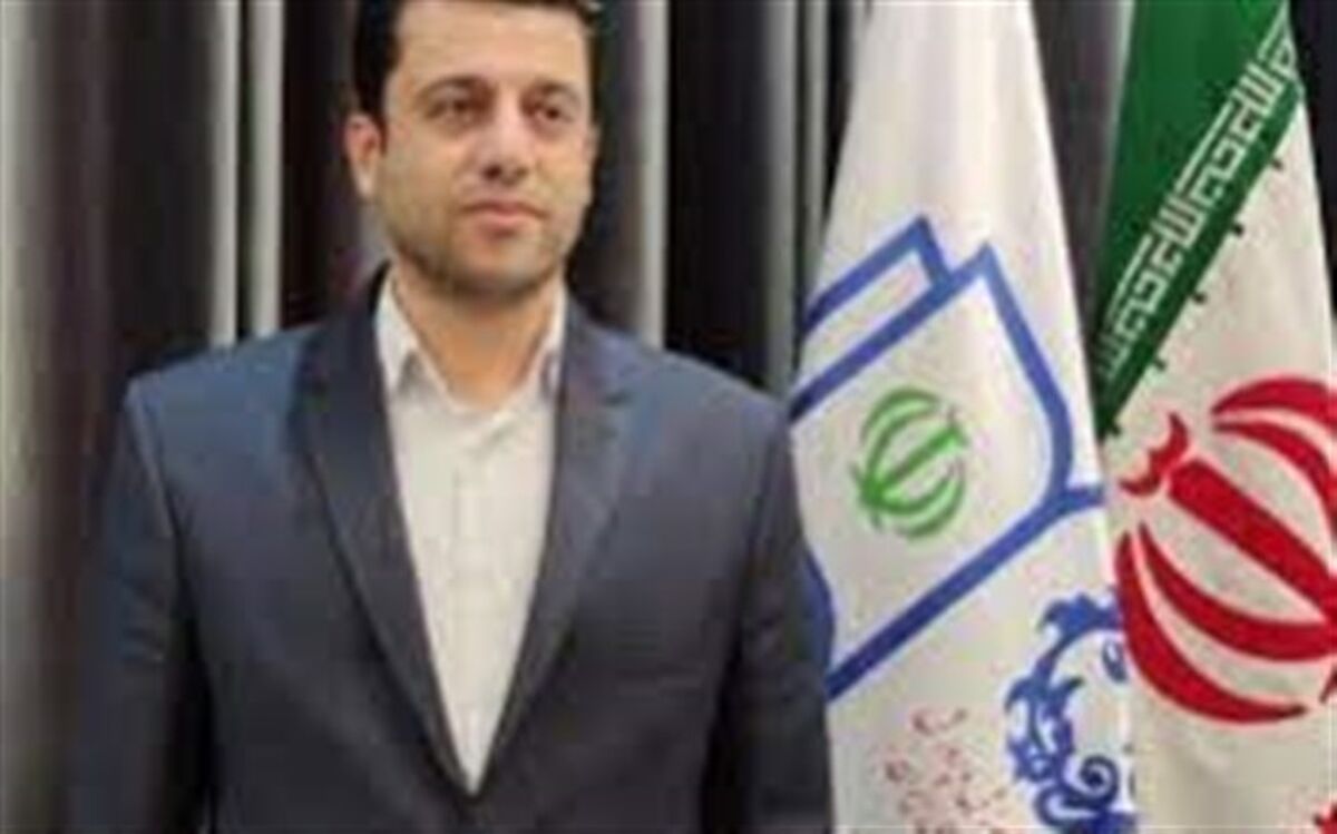 اولین خاطره تدریس مدیر آموزش و پرورش شهرستان شاهین شهر به مناسبت فرا رسیدن روز معلم /فیلم