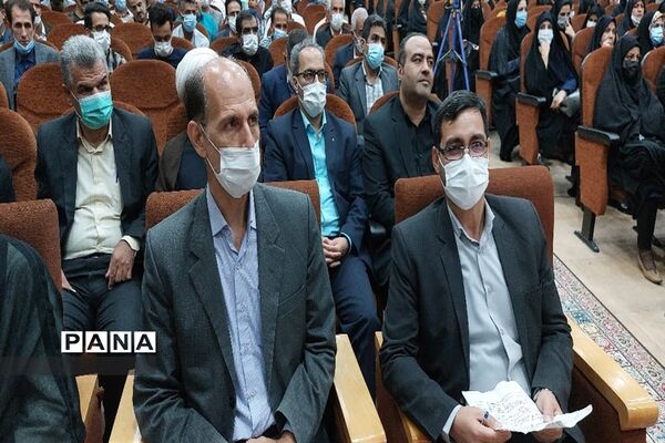 برگزاری جشن سپاس معلم در اردستان
