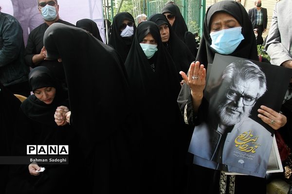 مراسم تشییع نادر طالب‌زاده