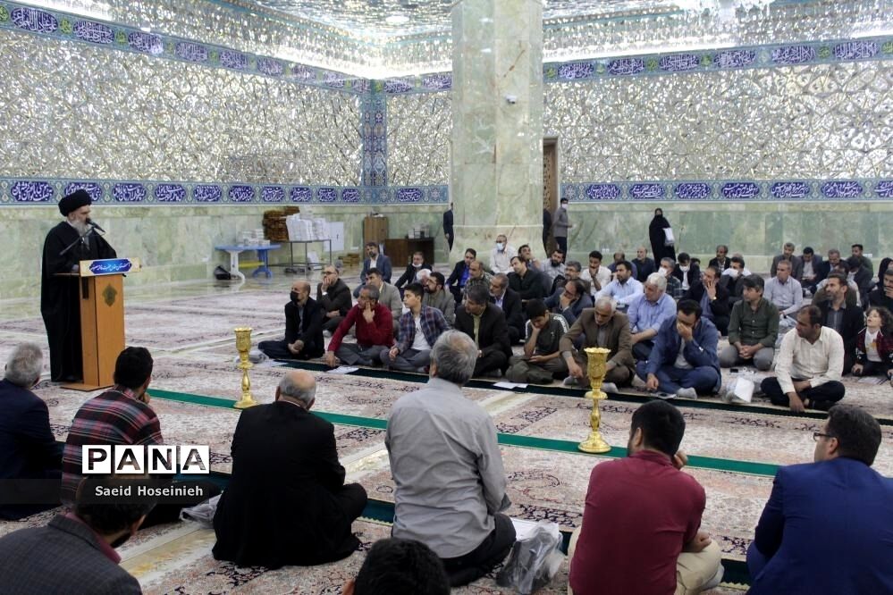 آیین تجلیل از خادمین اسکان نوروزی فرهنگیان قم