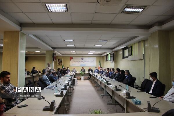 نشست فرماندار اسلامشهر با اعضای شورای اسلامی روستاها