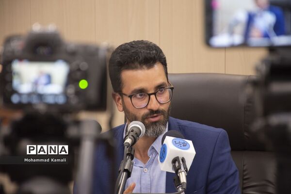 نشست خبری اعضای شورای اسلامی شهر محلات
